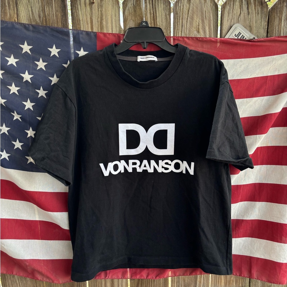 Teddy Vonranson Spell Out big logo black t-shirt Fits Size L